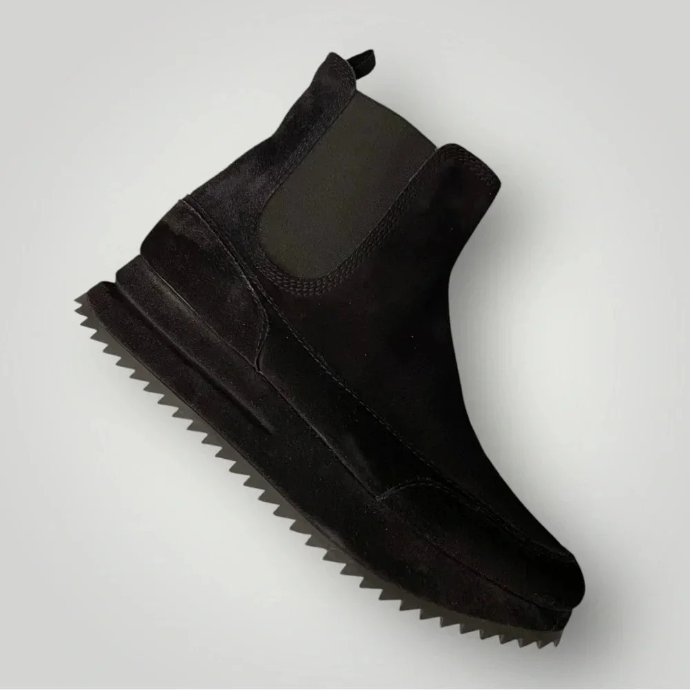 PEDRO GARCIA OLINDA Suede Platform Pull‎ on Booties Sz 38 US 8